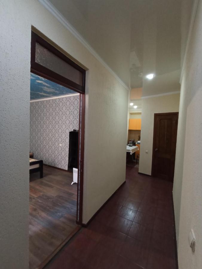 Hotel By The Sea Rozetta 수쿰 객실 사진